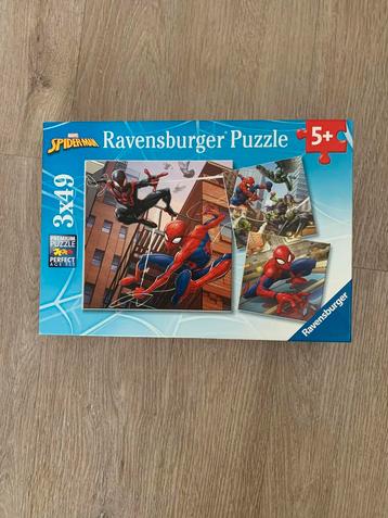 Spiderman Ravensburger Puzzel 3x49 beschikbaar voor biedingen
