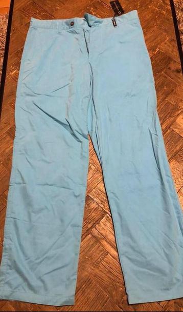 MOOIE LICHTBLAUWE ( GOLF ) BROEK / PANTALON ( NIEUW ) beschikbaar voor biedingen