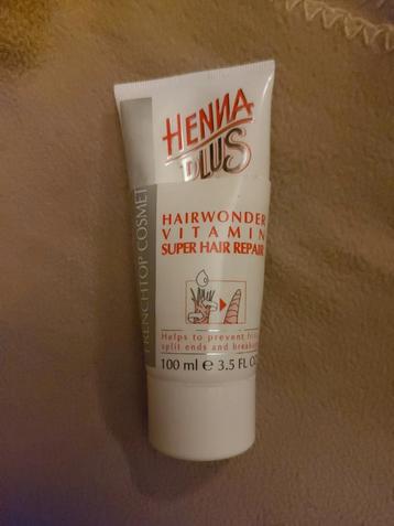 GEVRAAGD  Henna plus Haarwonder vitamin super hair repair beschikbaar voor biedingen