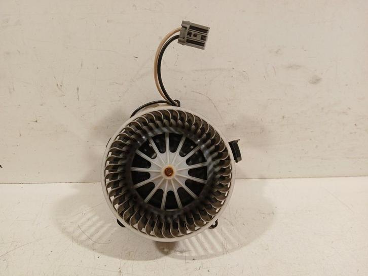 Koelventilatormotor Opel Astra, Auto-onderdelen, Motor en Toebehoren, Opel, Gebruikt, Herkomst onderdeel bekend, 12 maanden garantie