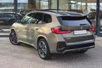 BMW iX1 eDrive20 M Sport / Panoramadak / Sportstoelen / M Ad, Auto's, BMW, LED verlichting, Overige kleuren, Met garantie (alle)