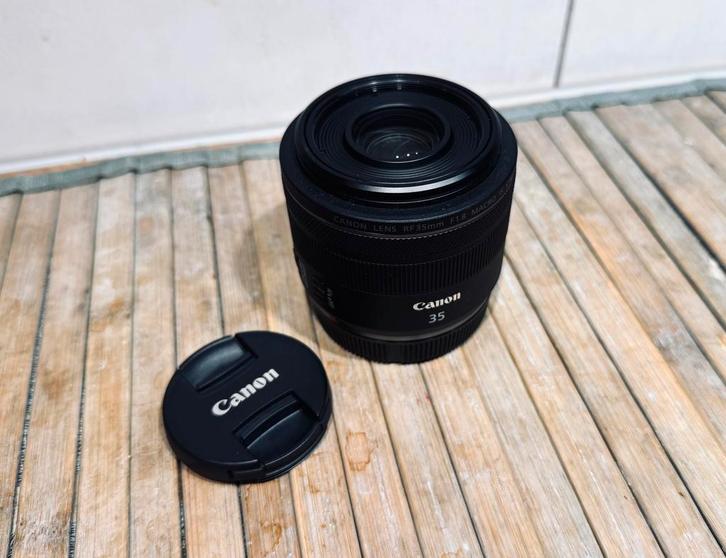 Canon RF 35mm F/1.8 IS Macro STM, Audio, Tv en Foto, Fotografie | Lenzen en Objectieven, Zo goed als nieuw, Macrolens, Ophalen of Verzenden