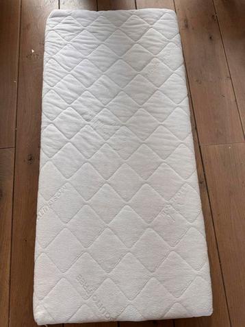 Peutermatras 120x60 - Nette staat beschikbaar voor biedingen