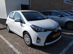 Toyota Yaris 1.5 Hybrid Trend, Auto's, Toyota, Gebruikt, 4 cilinders, Met garantie (alle), Wit