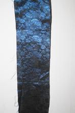 strook blauw/ groen gebloemde zijde; folklore klederdracht, Ophalen of Verzenden