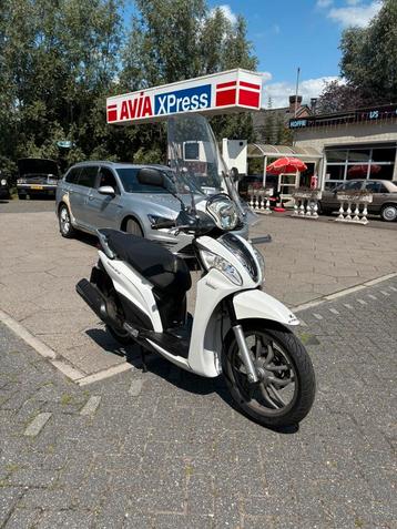 Kymco People one 125cc A1 11KW *Stadscooter beschikbaar voor biedingen
