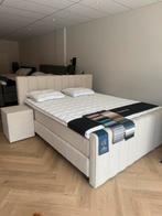 Boxspring 180 200 teddy beige bed matras en topper, Beige, Ophalen of Verzenden, 180 cm, 200 cm