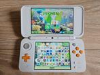 New Nintendo 2ds XL wit inclusief sd kaart, Spelcomputers en Games, Spelcomputers | Nintendo 2DS en 3DS, Ophalen of Verzenden
