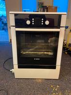 Fornuis inductie Bosch, Witgoed en Apparatuur, Ophalen, 4 kookzones, Zo goed als nieuw, Inductie