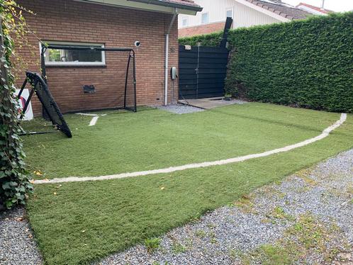 Grasmat voetbal speel kunstgras, Tuin en Terras, Gras en Kunstgras, Gebruikt, Kunstgras, 20 m² of meer, Ophalen