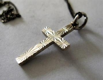 Vintage zilveren bewerkt kruisje crucifix (7994-12) beschikbaar voor biedingen