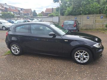 BMW 1-Serie 116i 122pk 3D Aut. 2008 Zwart nw.distributie beschikbaar voor biedingen