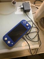 Nintendo Switch Lite Blauw met Oplader, Spelcomputers en Games, Spelcomputers | Nintendo Switch Lite, Ophalen, Gebruikt