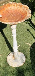 Sierlijk gietijzeren vogelbad op standaard (brocante), Ophalen of Verzenden, Gebruikt