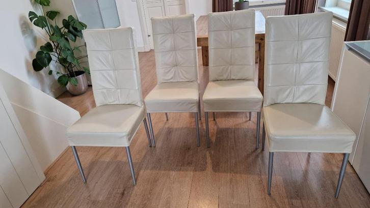 Eetkamer stoelen Guatamala Echt Leren Ivoor 20 (4 stuks), Huis en Inrichting, Stoelen, Gebruikt, Vier, Leer, Metaal, Overige kleuren