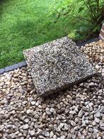 Gratis ophalen drie paalmutsjes, Tuin en Terras, Ophalen of Verzenden, Beton, 10 m² of meer, Klinkers