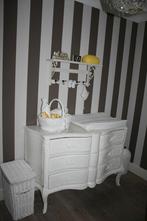 Brocante commode/ladekast, Kinderen en Baby's, Kinderkamer | Complete kinderkamers, Ophalen, Gebruikt, Jongetje of Meisje