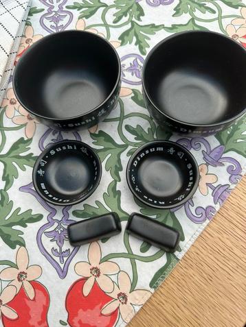 2 sushi setjes beschikbaar voor biedingen