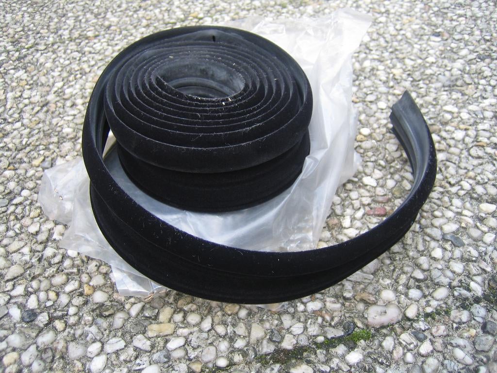 Set raam geleidingsrubber –Renault Espace II - ruit rubbers, Ophalen of Verzenden, Nieuw, Renault