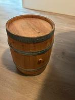 Houten Harington Vat Tafel, Gebruikt, Rond, Minder dan 50 cm, Tafelblad