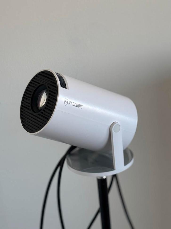 Magcubic HY300 Pro Projector Android 14 Wifi6 BT5.0, Audio, Tv en Foto, Beamers, Zo goed als nieuw, LED, Full HD (1080), Ophalen of Verzenden