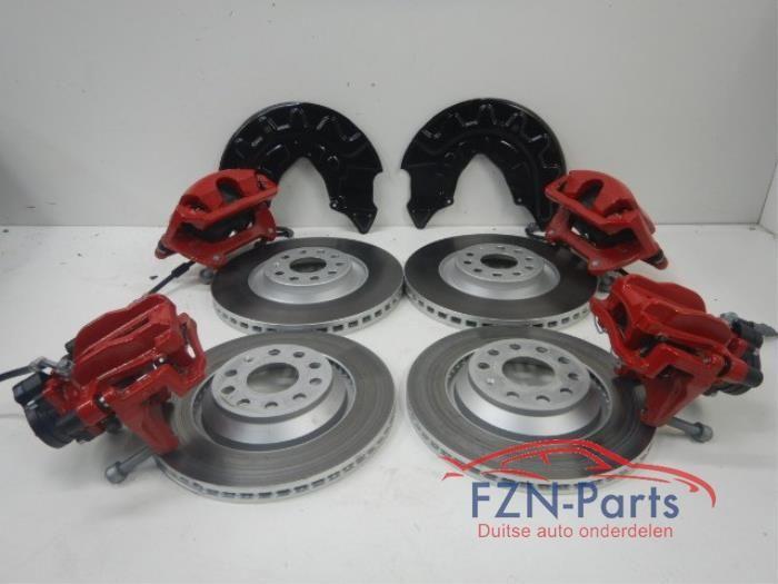 Remmenset compleet voor+achter Volkswagen Golf (22743846), Auto-onderdelen, Remmen en Aandrijving, Gebruikt, Ophalen