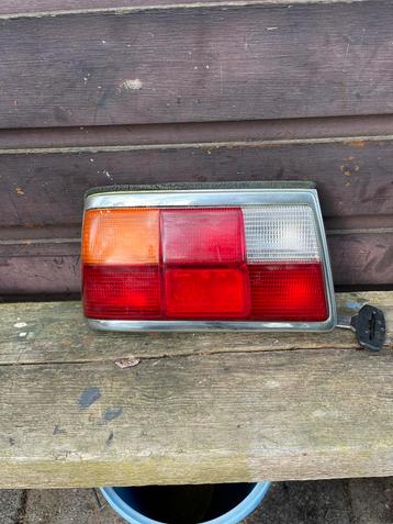 BMW E12 achterlicht links Eerste serie 1972 t/M 1977 beschikbaar voor biedingen