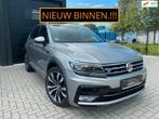 Volkswagen Tiguan 2.0 TDI 4M 3X R-Line 240PK BOM VOL!, Auto's, Volkswagen, Automaat, Gebruikt, Zwart, 4 cilinders