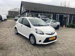 TOYOTA Aygo 1.0 12V VVT-I 5DRS Access 2012, Auto's, Euro 5, Stof, Gebruikt, 4 stoelen