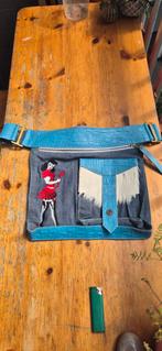 Chick on a mission ..belt bag, Ophalen of Verzenden, Zo goed als nieuw