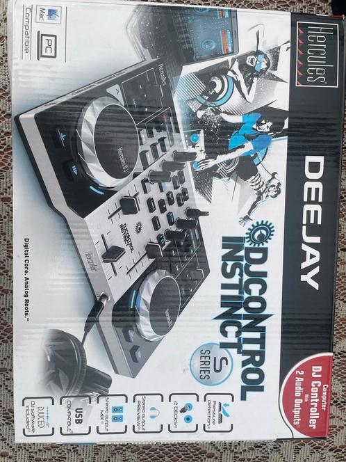 Hercules DJControl Instinct S Series DJ Set vandaag menemen!, Muziek en Instrumenten, Dj-sets en Draaitafels, Gebruikt, Dj-set