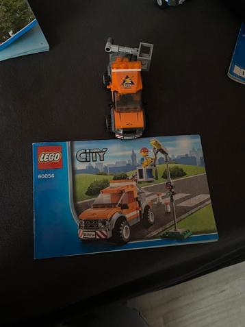 Lego lantaarnpaal werker  set 60054 beschikbaar voor biedingen