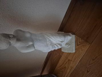 beelden steen 2 stuuks beschikbaar voor biedingen