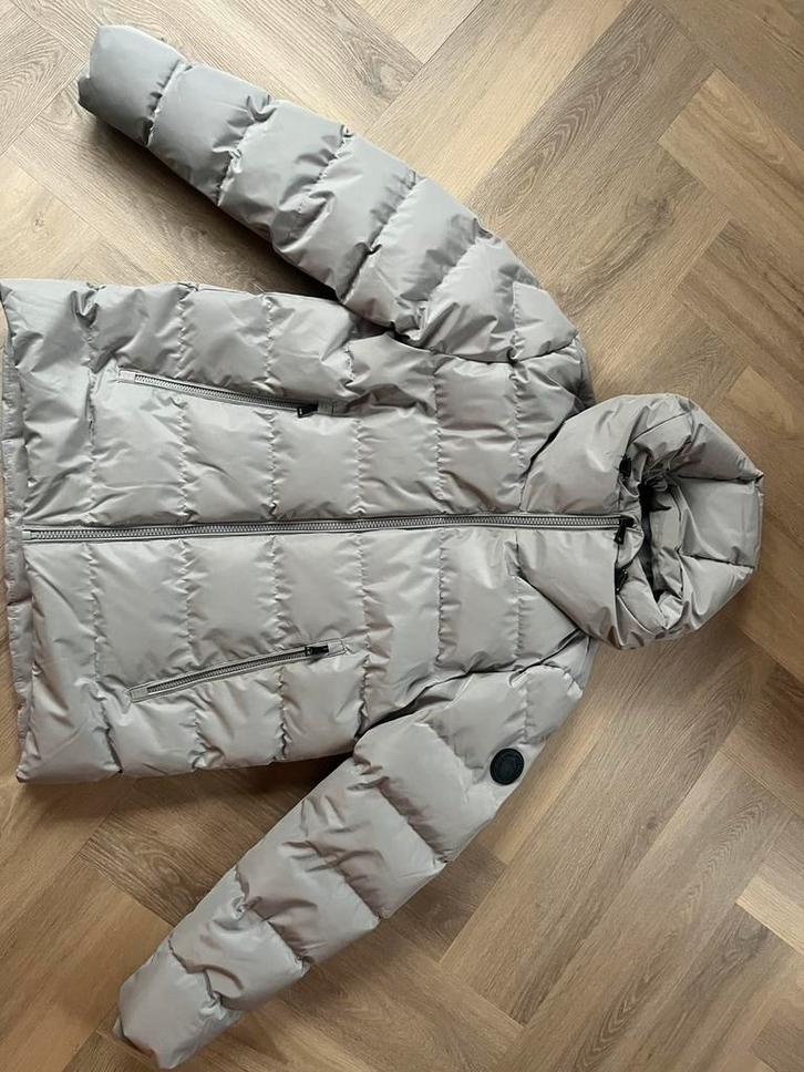 Mooie  winterjas, Kleding | Dames, Wintersportkleding, Nieuw, Jack, Maat 38/40 (M), Ophalen of Verzenden