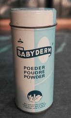 Babyderm poederblik + rammelaar in deksel bijna nieuwstaat, Ophalen of Verzenden, Zo goed als nieuw, Overige