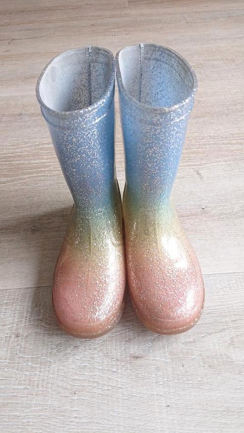Regenlaarzen (maat 30, regenboog glitter), Kinderen en Baby's, Kinderkleding | Schoenen en Sokken, Zo goed als nieuw, Laarzen