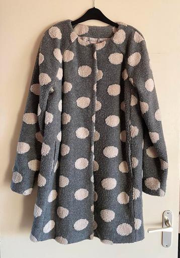 Jas polkadots van Max&Co beschikbaar voor biedingen