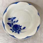 Wit blauwe schaal  Digoin Sarrequemines  uit Frankrijk, Antiek en Kunst, Ophalen of Verzenden