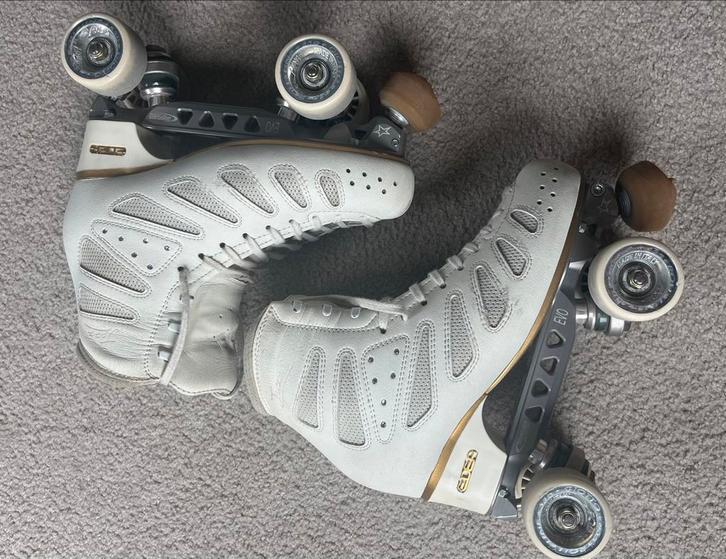 Kunstrolschaatsen EDEA JAZZ + Evo steel, Sport en Fitness, Schaatsen, Gebruikt, Kunstschaatsen, Viking, Ophalen