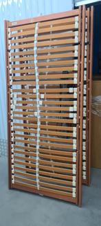 2 nette elektrisch verstelbare lattenbodems 90x200, Ophalen, 90 cm, Eenpersoons, Zo goed als nieuw