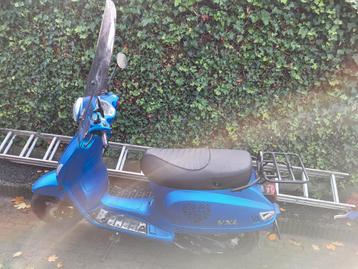 Killerbee vxl rito scooter km stand 720 beschikbaar voor biedingen