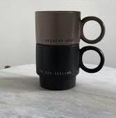 4 x Stapelmok Weekend Mode & Friday Feeling, Huis en Inrichting, Keuken | Servies, Nieuw, Kop(pen) en/of Schotel(s), Overige stijlen