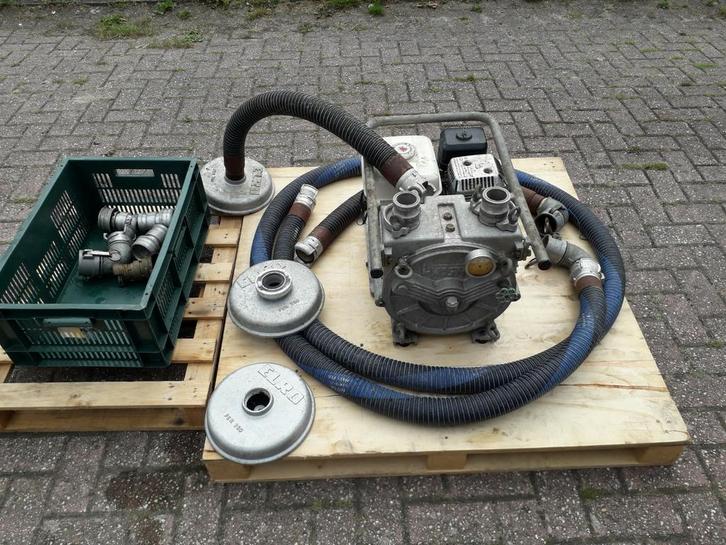 HONDA 5 HP waterpomp zembadpomp verdringenspomp industriële, Tuin en Terras, Waterpompen, Zo goed als nieuw, Handmatig, Ophalen