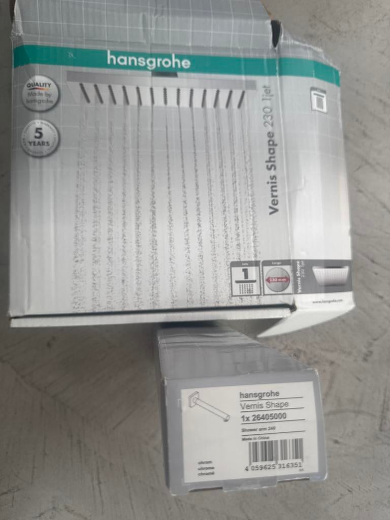 Hansgrohe Vernis Shape 230 Douchekop -- Nieuw in doos, Ophalen, Nieuw, Met douche