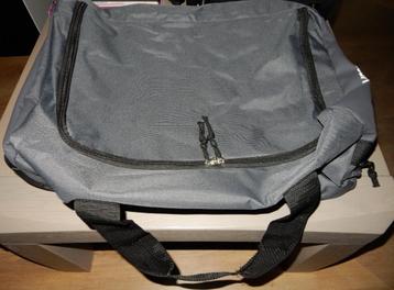 2x Vasad Active Weekend Trolley (sporttas / weekendtas) beschikbaar voor biedingen