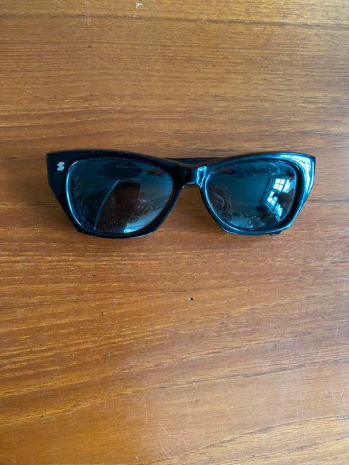 Jaren 80 dames zonnebril van Polaroid, Sieraden, Tassen en Uiterlijk, Zonnebrillen en Brillen | Dames, Gebruikt, Bril, Overige merken
