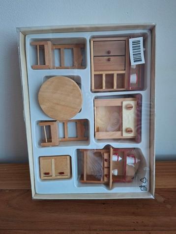 Poppenhuis keuken set beschikbaar voor biedingen