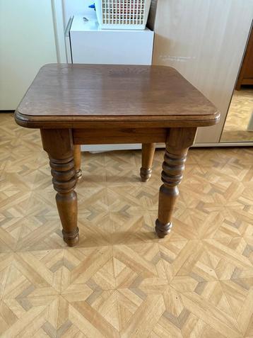 Bijzettafel met lade - Hout beschikbaar voor biedingen