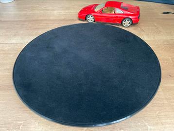 AutoArt Draaibare Display Stand incl. adapter en batterijen​ beschikbaar voor biedingen