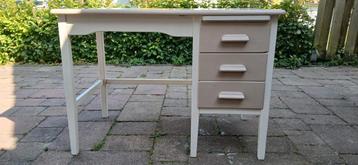 Vintage bureau, bureautje . beschikbaar voor biedingen